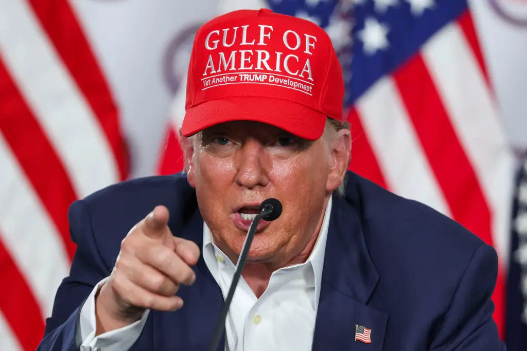 【米国発送】TRUMP公式 MAGA ハット[Gulf of America / YATD][赤/白] - 画像 (2)